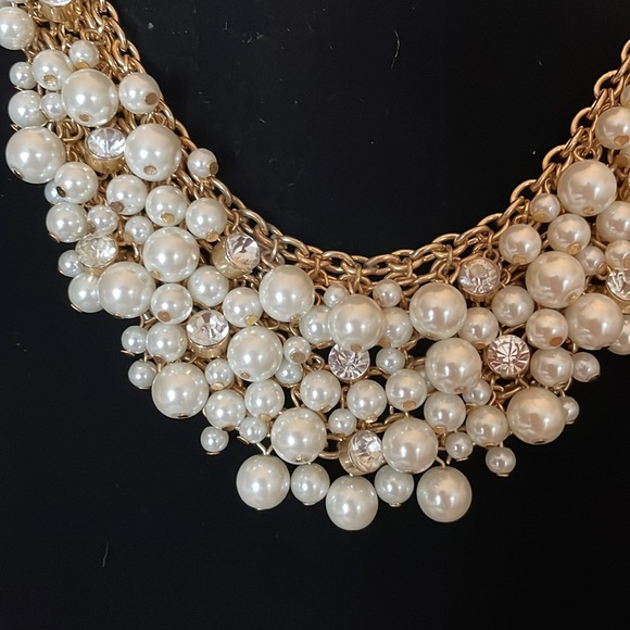 Pearl, Rhinestone & Gold Necklace - Picture 2 of 4